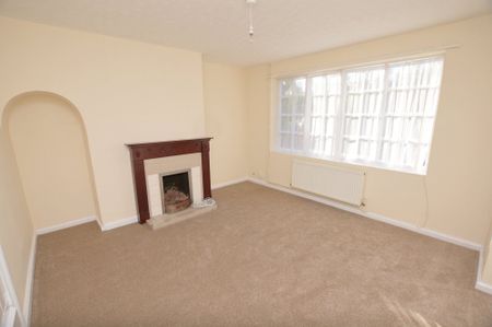 South Pickenham - Photo 2