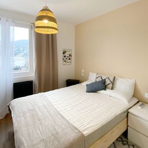ROUTE DE DARNETAL Roommate 4 Bedrooms at Rouen - Photo 2