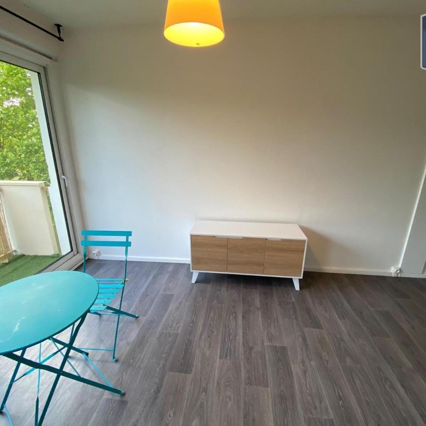 Location Appartement 3 pièces 75m² NIORT 79000 - Photo 1