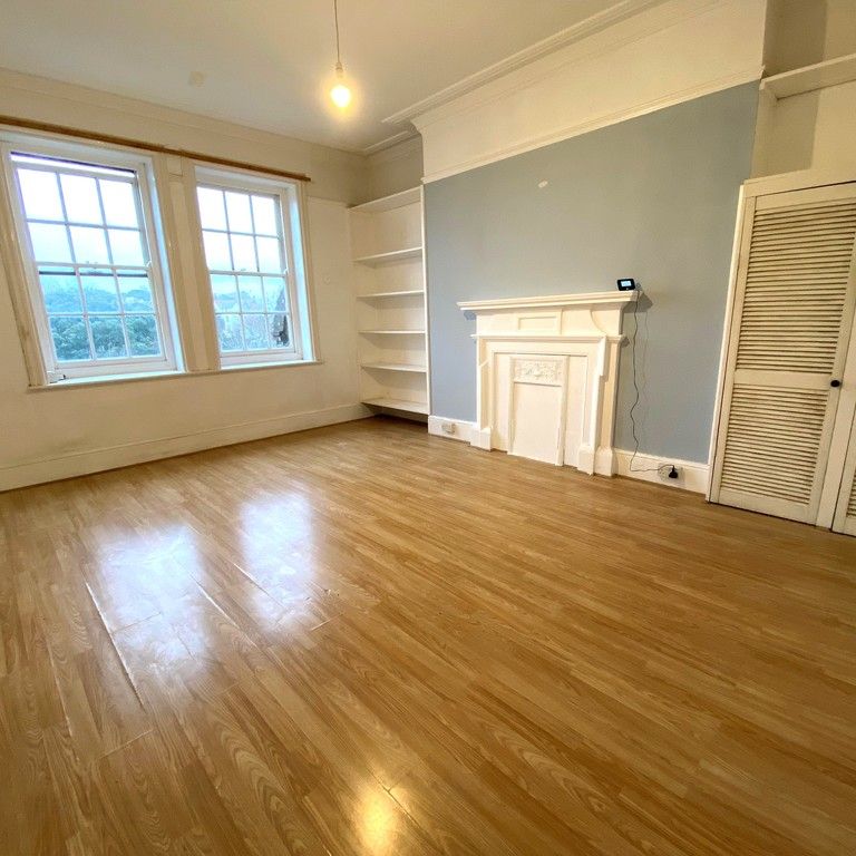 1 bed apartment to rent in Pevensey Road, St. Leonards-on-Sea, TN38 - Photo 1