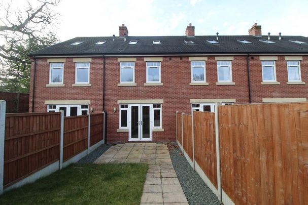 3 bedroom townhouse to rent - Photo 1