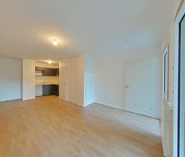 Location Appartement 2 pièces 42m² AMBOISE 37400 - Photo 2