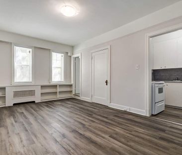 1 Bedroom - Photo 3
