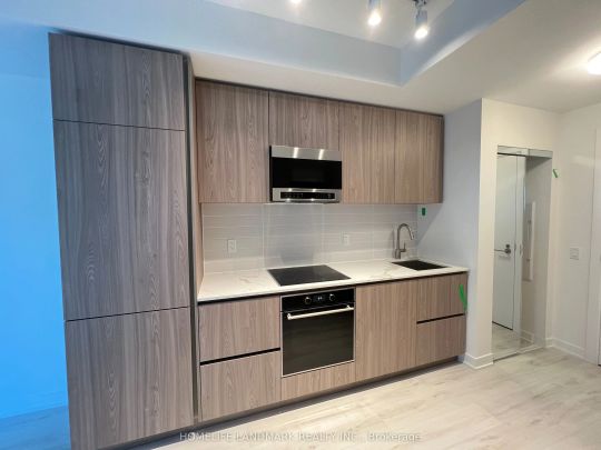 120 Broadway Avenue #1208N - Photo 1