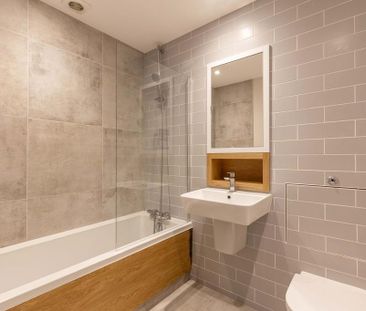 2 bedroom flat to rent - Photo 1