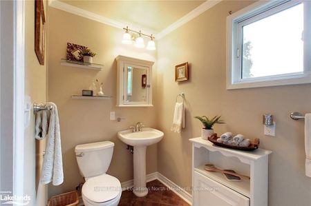 For Lease - 245 Pearson Street, Meaford, Ontario - Photo 5