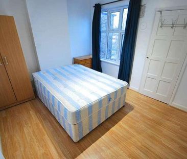 Western Avenue, Acton, London, W3 - Photo 4