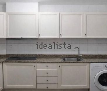 Alquiler de piso en Zona Pueblo - Photo 5