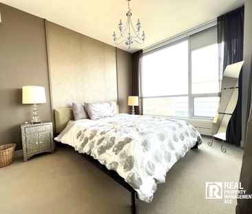 1723 | Executive Furnished 2 Bed + Den + 2 Bath | Waterfront | Down... - Photo 6