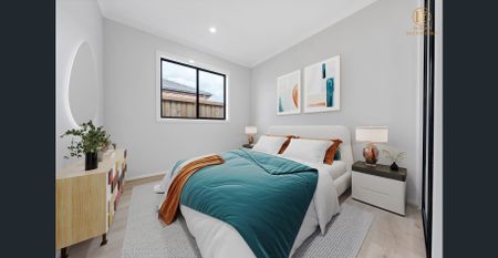 "Two Master En-Suites, Two Kitchens - One Exceptional Home" - Photo 3