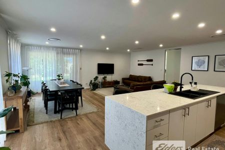 Parkway Delight - Photo 5