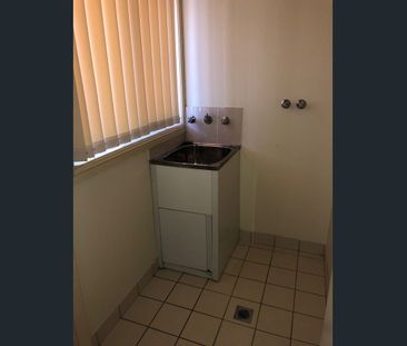 SPACIOUS 2 BEDROOM VILLA - Photo 6