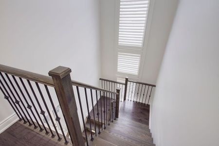 For Lease - 134 Zachary Crescent, Oakville, Ontario - Photo 3