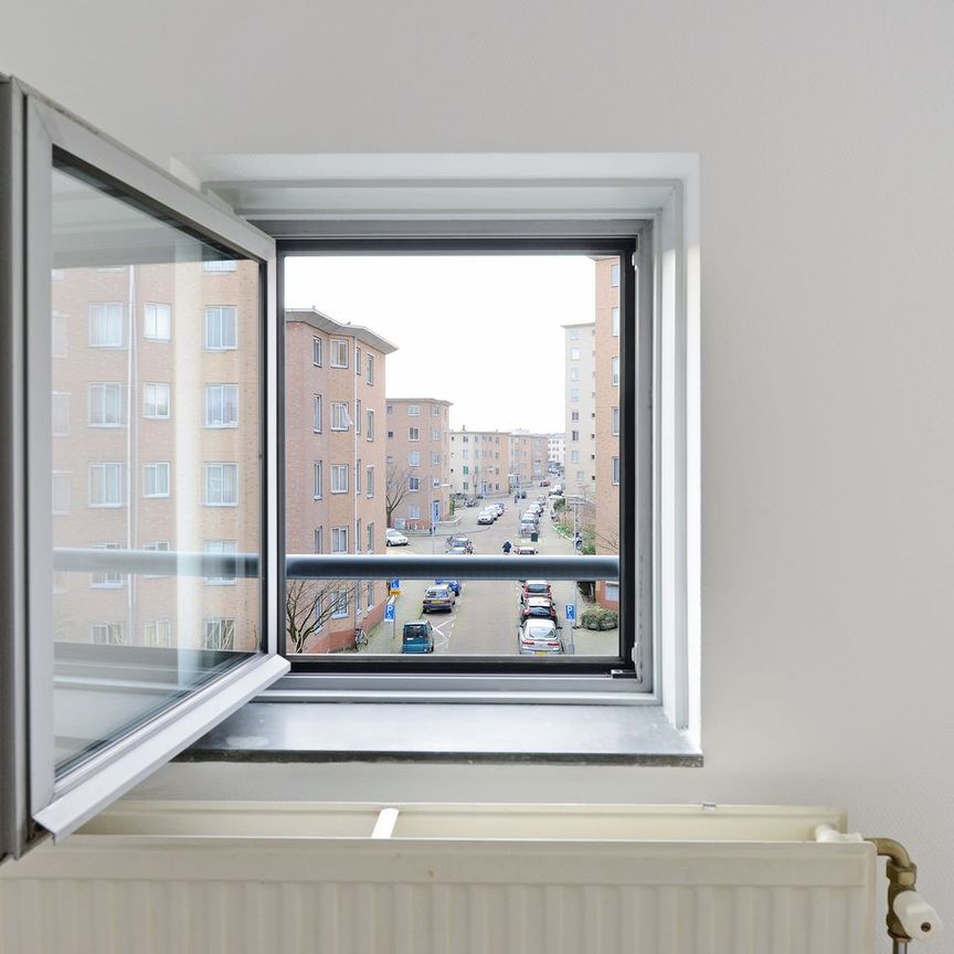 Tweede Hugo de Grootstraat 73, Frederik Hendrikbuurt-Zuidwest, 1052MA, Amsterdam - Photo 1