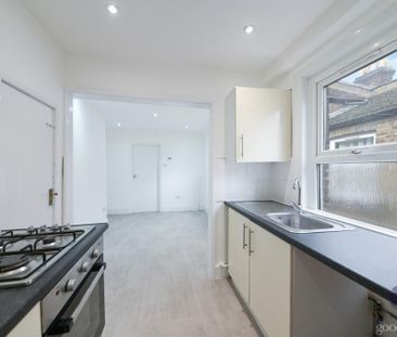 3 bedroom maisonette to rent - Photo 5