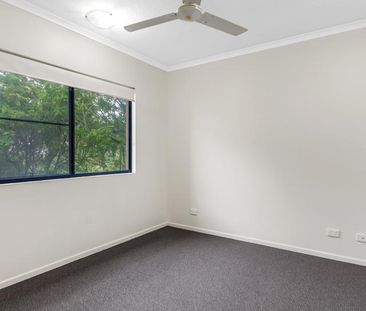 Resort Style Complex Only Moments to Stockland Cairns Shopping Cent... - Photo 4