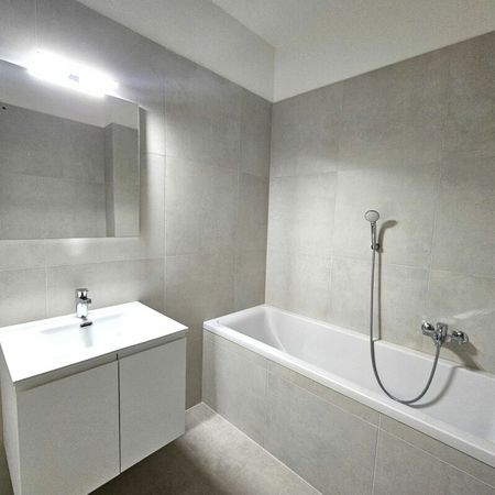 2.5 locali ristrutturato con balcone - Foto 3