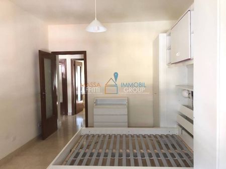 Appartamento viale Eugenio Chiesa 16, Centro, Massa - Photo 4