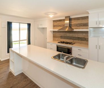 FAMILY HOME IN GOBBAGOMBALIN - Photo 1