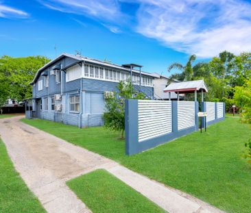 RENOVATED CITY FRINGE UNIT - INCLUDING ELECTRICITY & WATER! - Photo 1