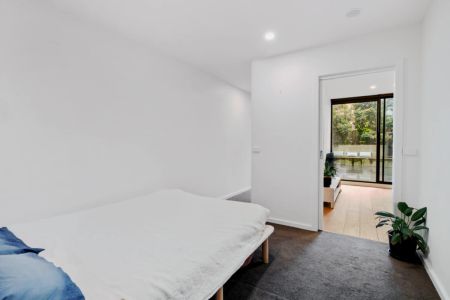 2 Bed, 1 Bath - Photo 3