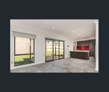 PERFECTLY LOCATED - Photo 1