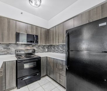 For Lease - 41 Ferndale Drive Unit# 409, Barrie, Ontario - Photo 6