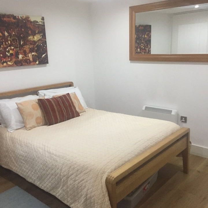 Room in a Shared Flat, Pollard Street, M4 - Photo 1