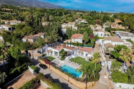 Alquiler de casa o chalet independiente en Calle Cerquilla de Nagûeles - Photo 4