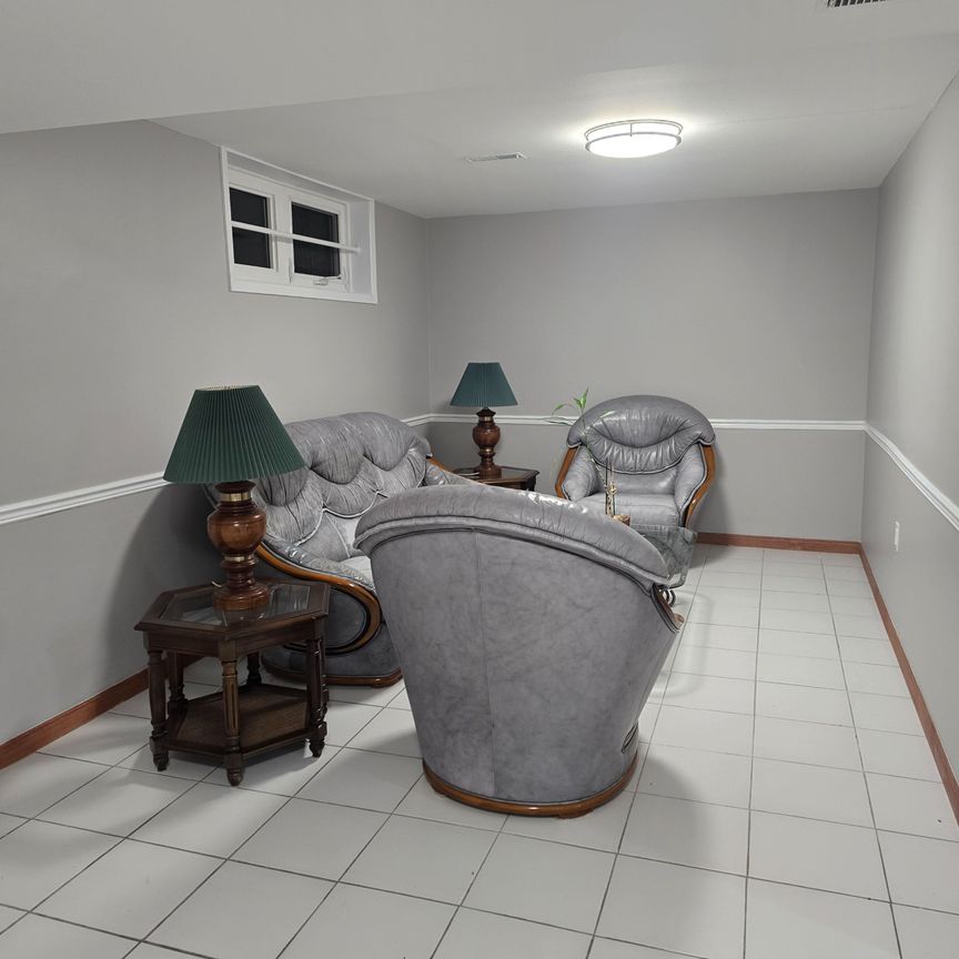 For Lease - 89 Lawnside Drive Unit# Basement, Toronto, Ontario - Photo 1