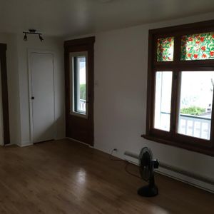 Grand 4 1/2 avec cachet ancestral - Photo 2