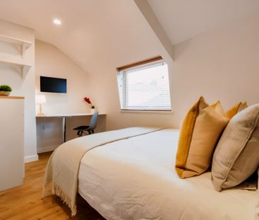 8 Bedrooms - Photo 4