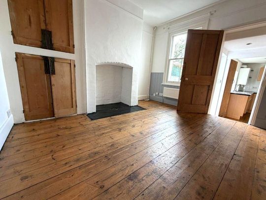 3 bedroom terraced house to rent - Photo 1