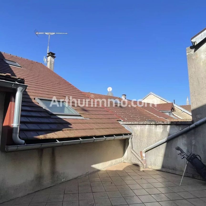 Location Appartement 4 pièces 77 m2 à Clairvaux-les-Lacs - Photo 1