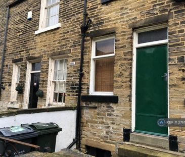 2 bedroom terraced house to rent - Photo 4