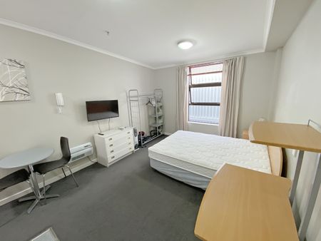 Aitken Street Studio Apartment - Photo 2