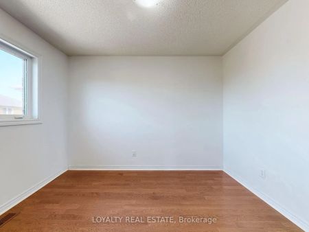 Property For Lease | W9295340 - Photo 5