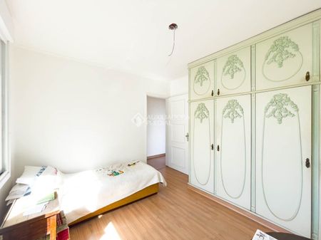 Apartamento com 4 quartos e 143m² para alugar em São João, Porto Alegre. - Photo 3