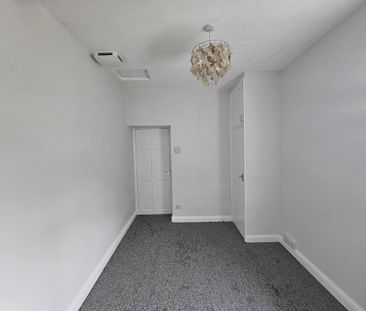 2 Bedroom End Terraced Bungalow - Photo 1