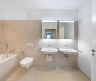1 Mietzins geschenkt - moderne 4.5-Zi.-Neubauwohnung im Erdgeschoss - Photo 5