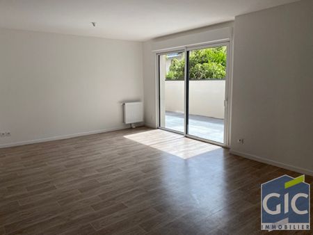 a louer appartement 3 pp rez de jardin avec terrasse de 16m² , - Photo 2