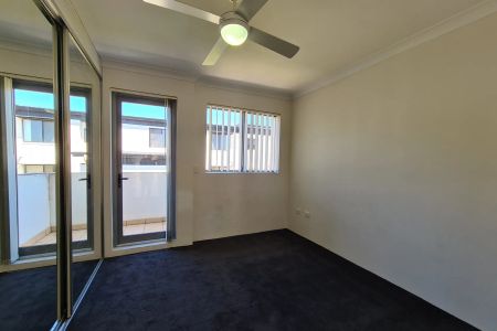 TOP FLOOR VALUE-PACKED APARTMENT! - Photo 2