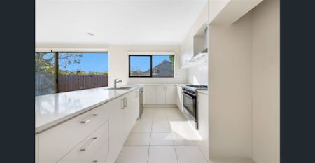 Stylish, Modern Living Moments from Seaford Beach - Photo 3