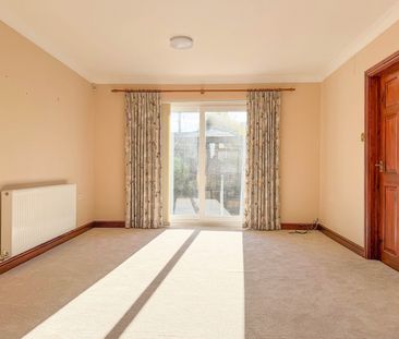 3 Bedroom Detached for Rent - Photo 2