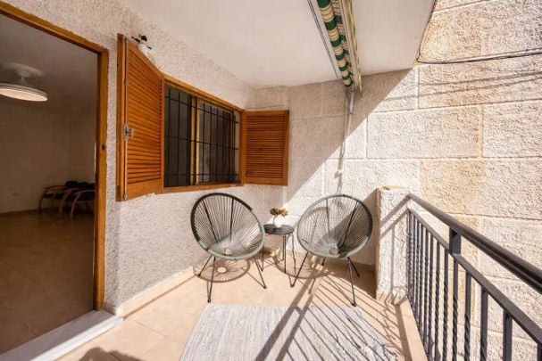 Alquiler de chalet pareado en Calle San Lorenzo, 1 - Photo 1