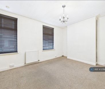 4 bedroom terraced house to rent - Photo 5