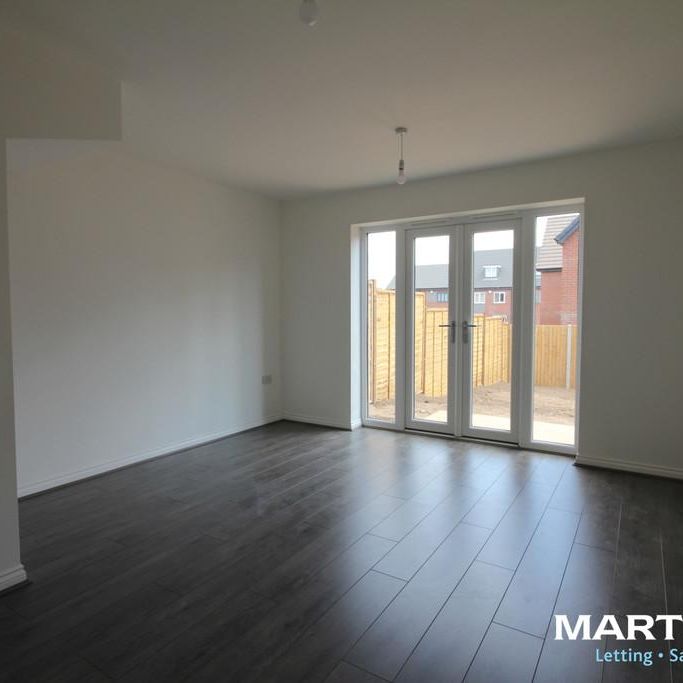 2 bedroom semi-detached house to rent - Photo 1