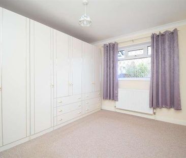 Wrenthorpe Road, Wrenthorpe, Wakefield, WF2 - Photo 2