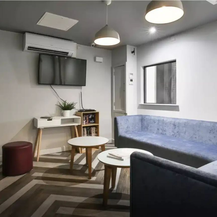 Silver Studio Plus - Photo 1
