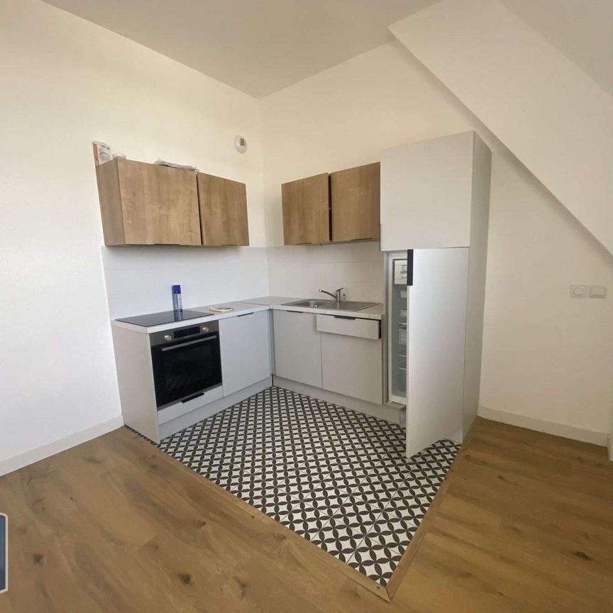 Location Appartement 1 pièce 43m² MARQUETTE LEZ LILLE 59520 - Photo 1